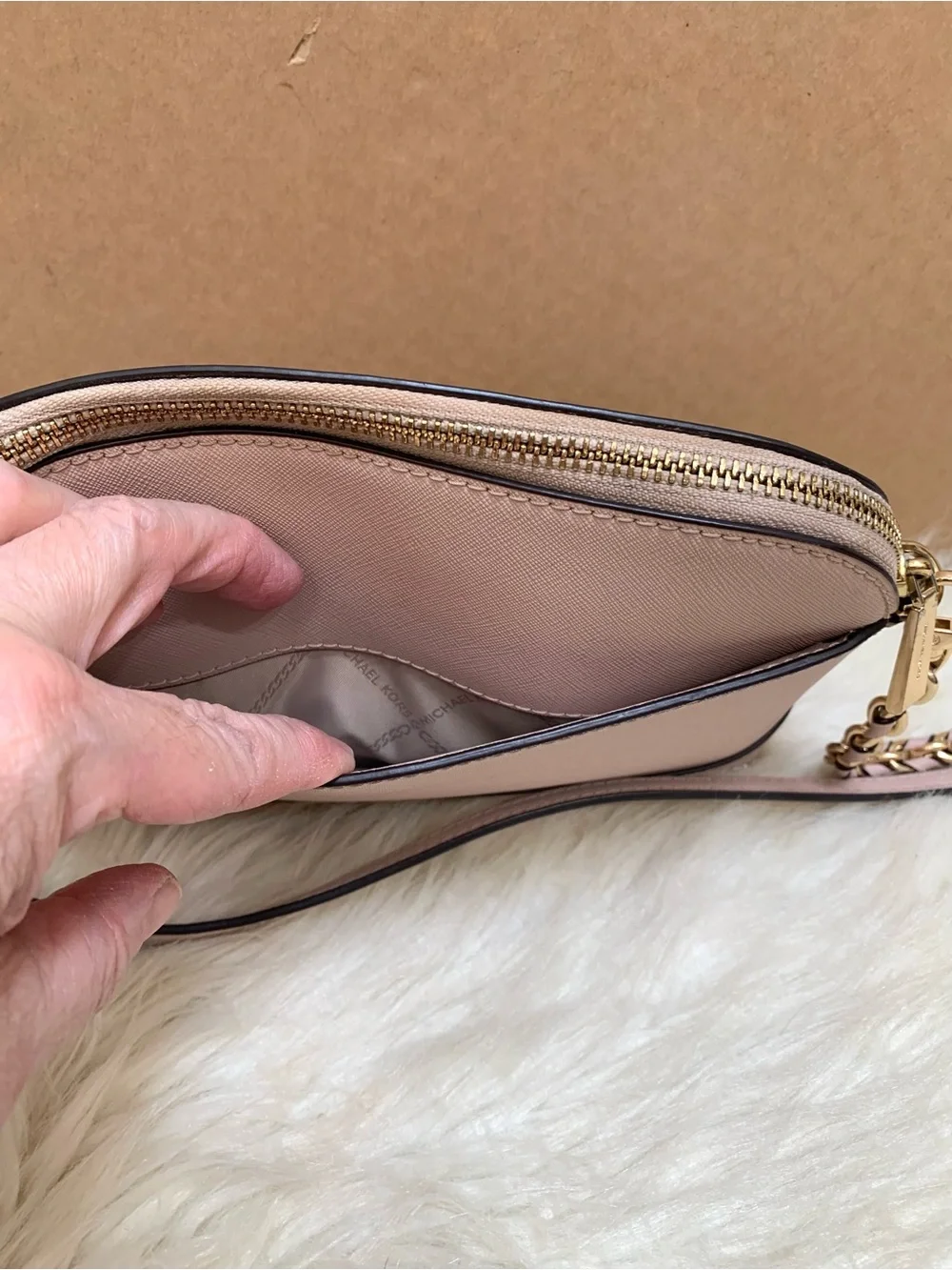 Michael Kors Soft Pink Saffiano Leather Charm Dome Chain Crossbody - Picture 6 of 16